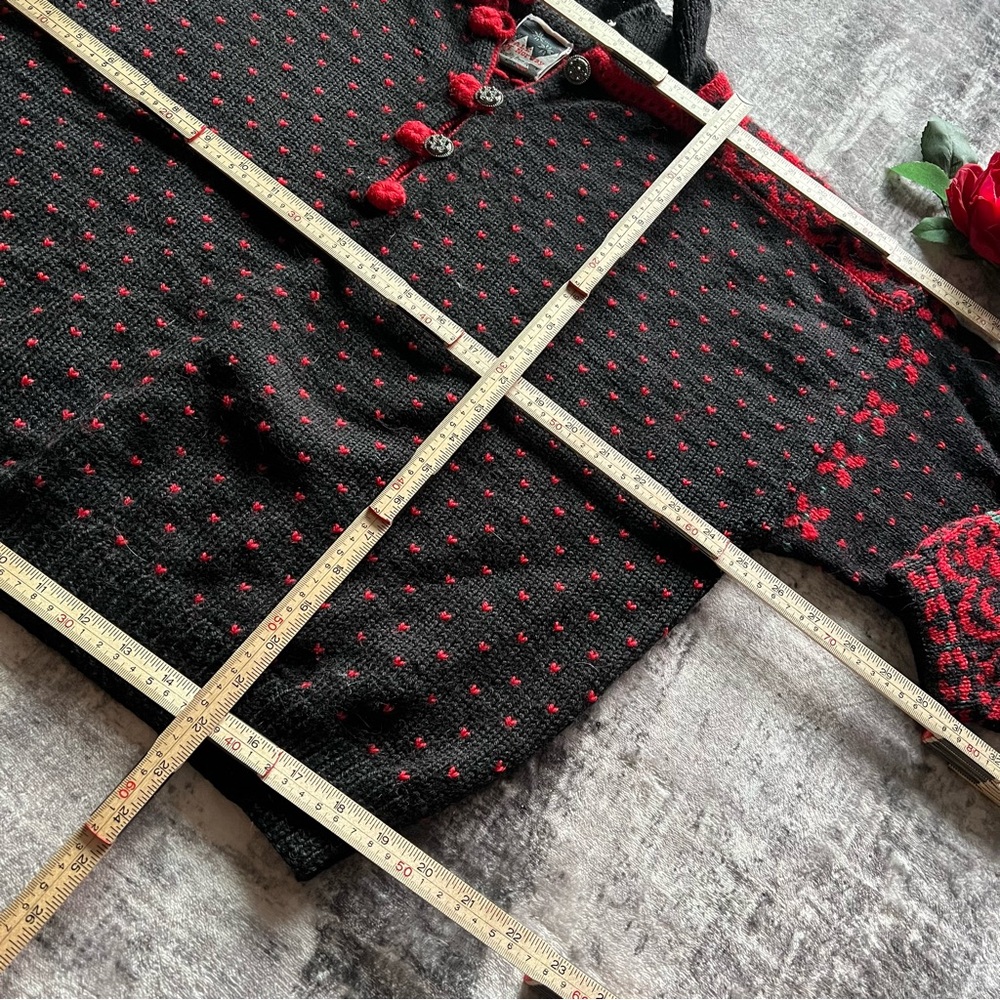 Dale of Norway pure wool black/red button-up pullover sweater - Picture 3 of 9